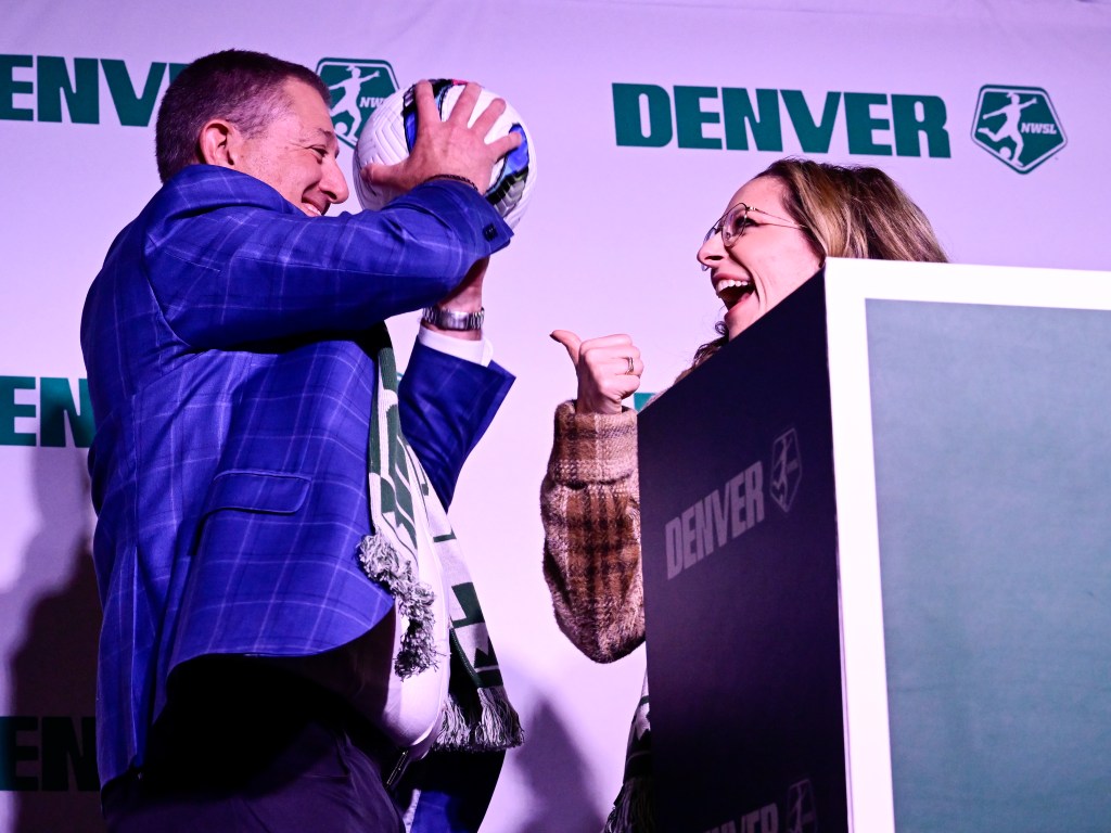 NWSL meluncurkan franchise Denver, dengan 2.000 mendaftar untuk tiket musiman