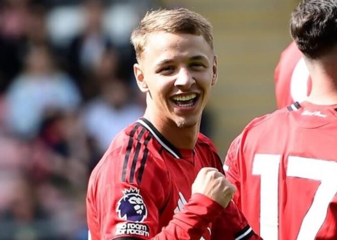 Baru Dipanggil Rusia, Wonderkid Terbaik Manchester United Tinggalkan Inggris?