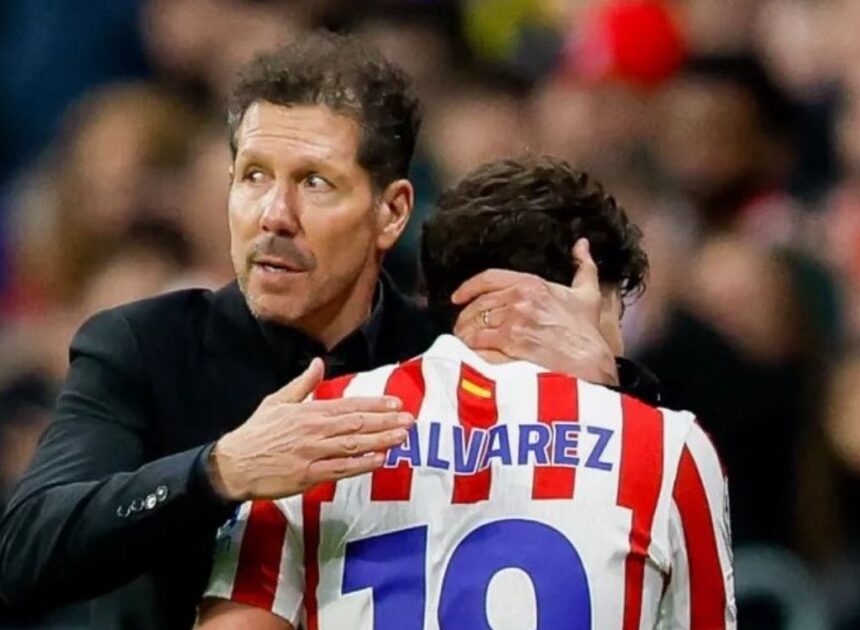 Julian Alvarez Akhirnya Bicara dengan Simeone, Atletico Madrid Tetap Tak Mau Melepasnya